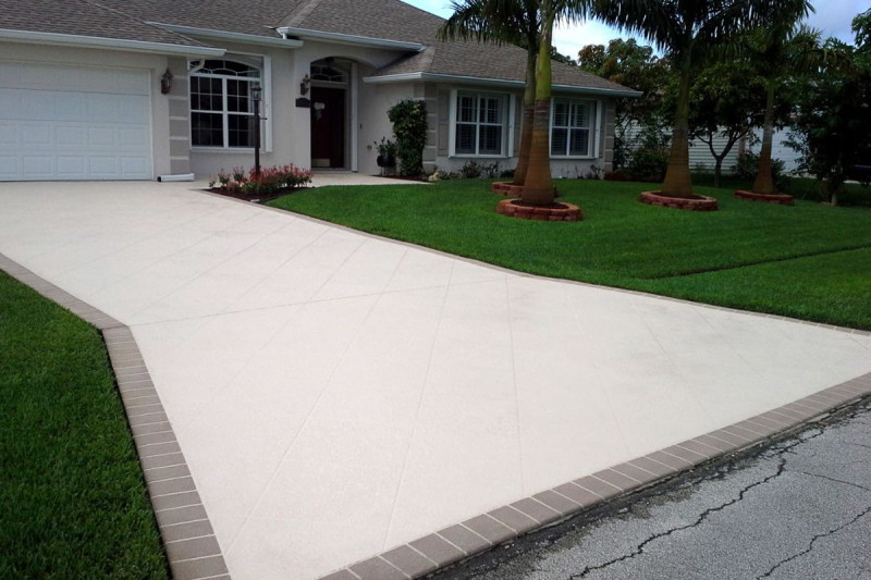 Concrete Overlay vs Concrete Resurfacing Dyon Construction