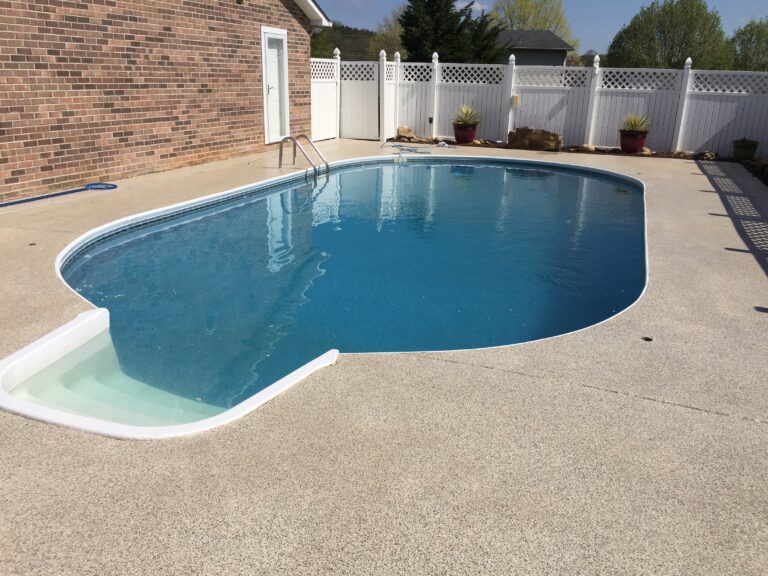 Photo of a Pool Deck Resurfacing that we made as Dyon Construction